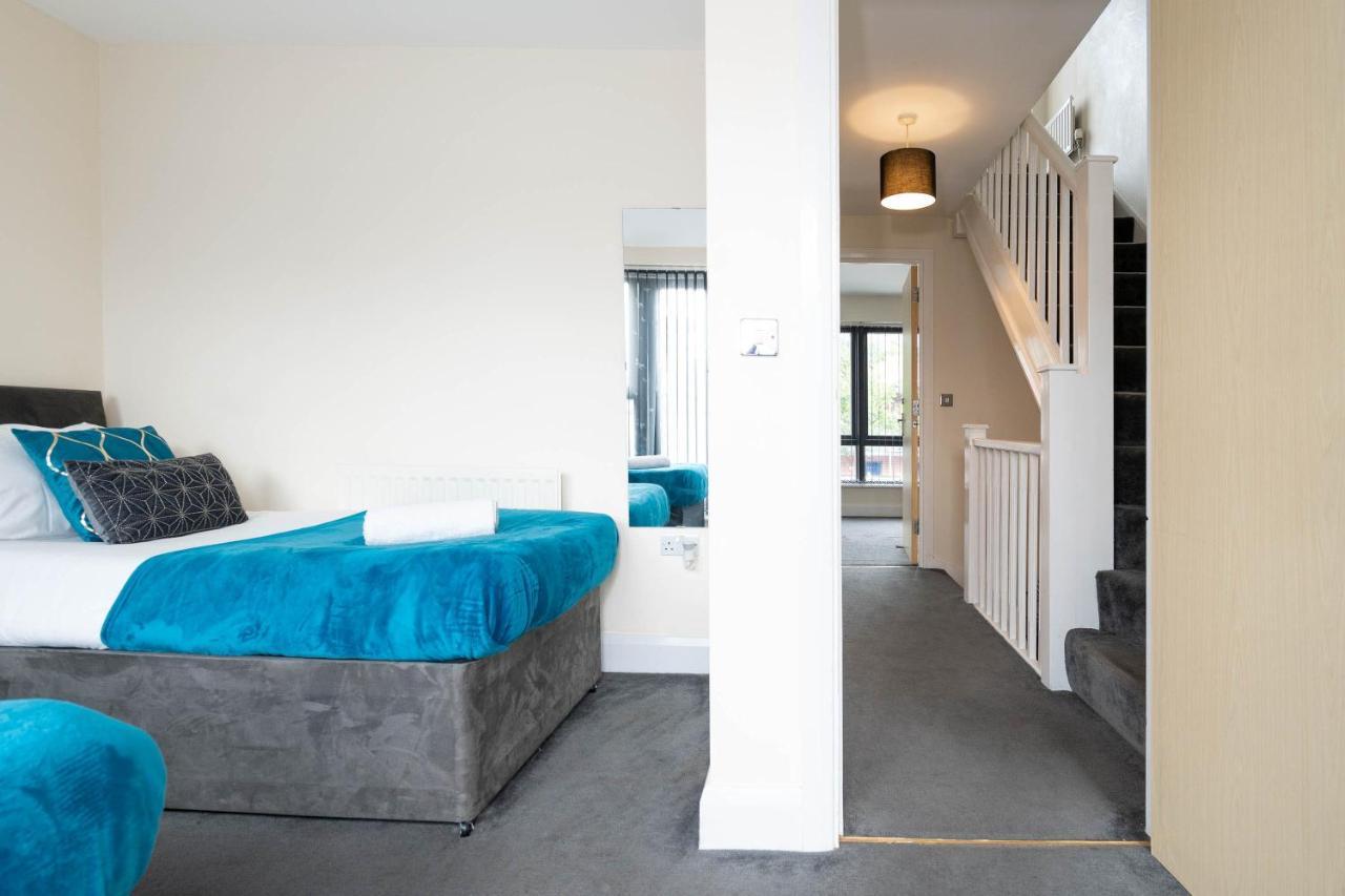 City Centre Townhouse - 3 Bedrooms - Garage - Parking - Top Rated Бирмингем Экстерьер фото